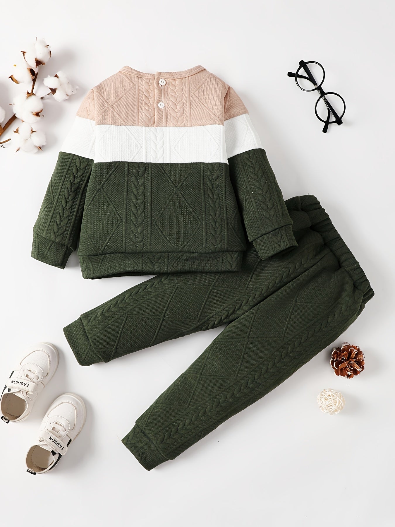 Boys Winter Warmth Color Block Pullover Top & Pants Set