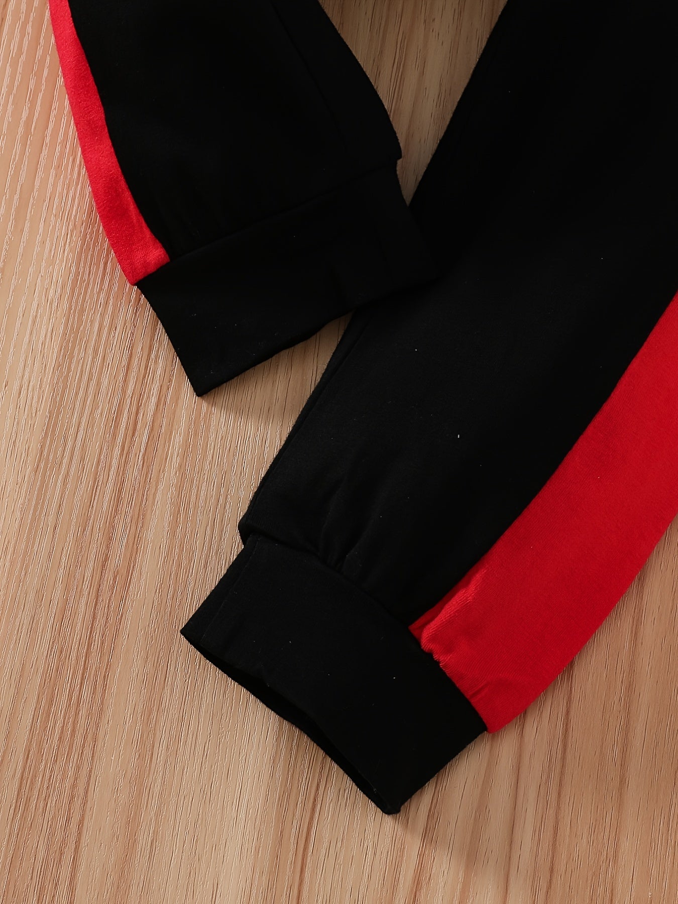 Boys' Pullover Sweatshirt and Jogger Pants Set