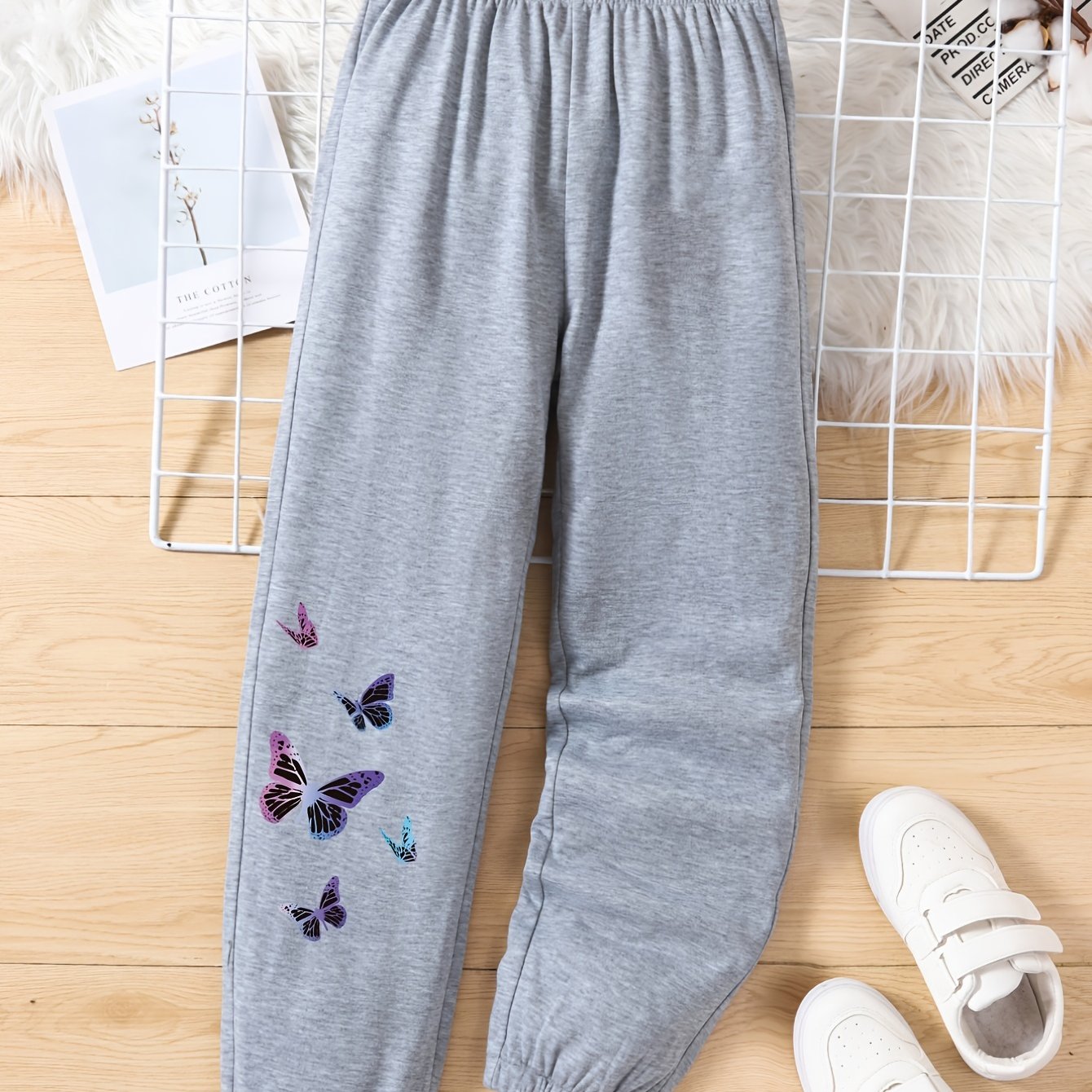 Butterfly Print Girls Sweatpants - A Stylish and Comfortable Option for Active Kids