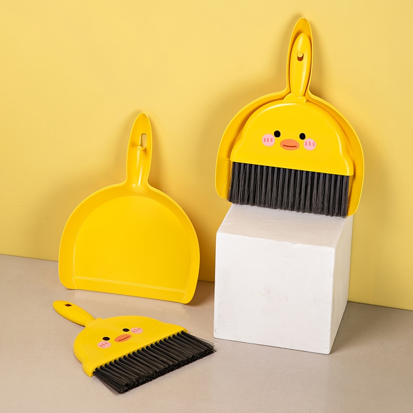 Small Yellow Duck Mini Desk Sweeper Set