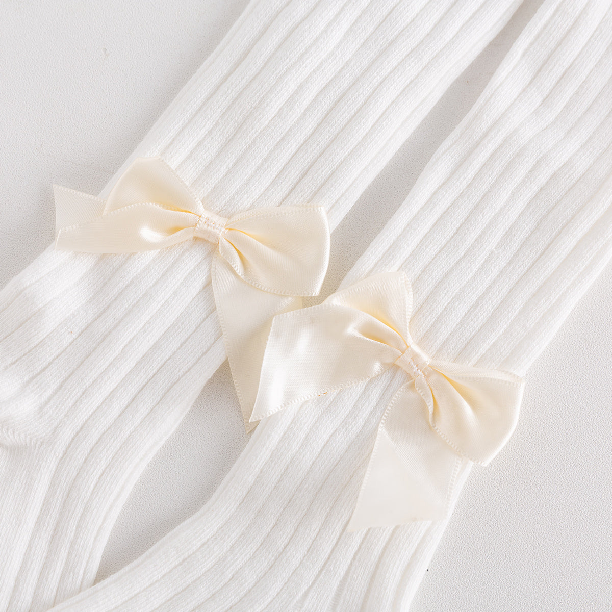 Seamless Cable Knit Tights with Bow for Baby Girls