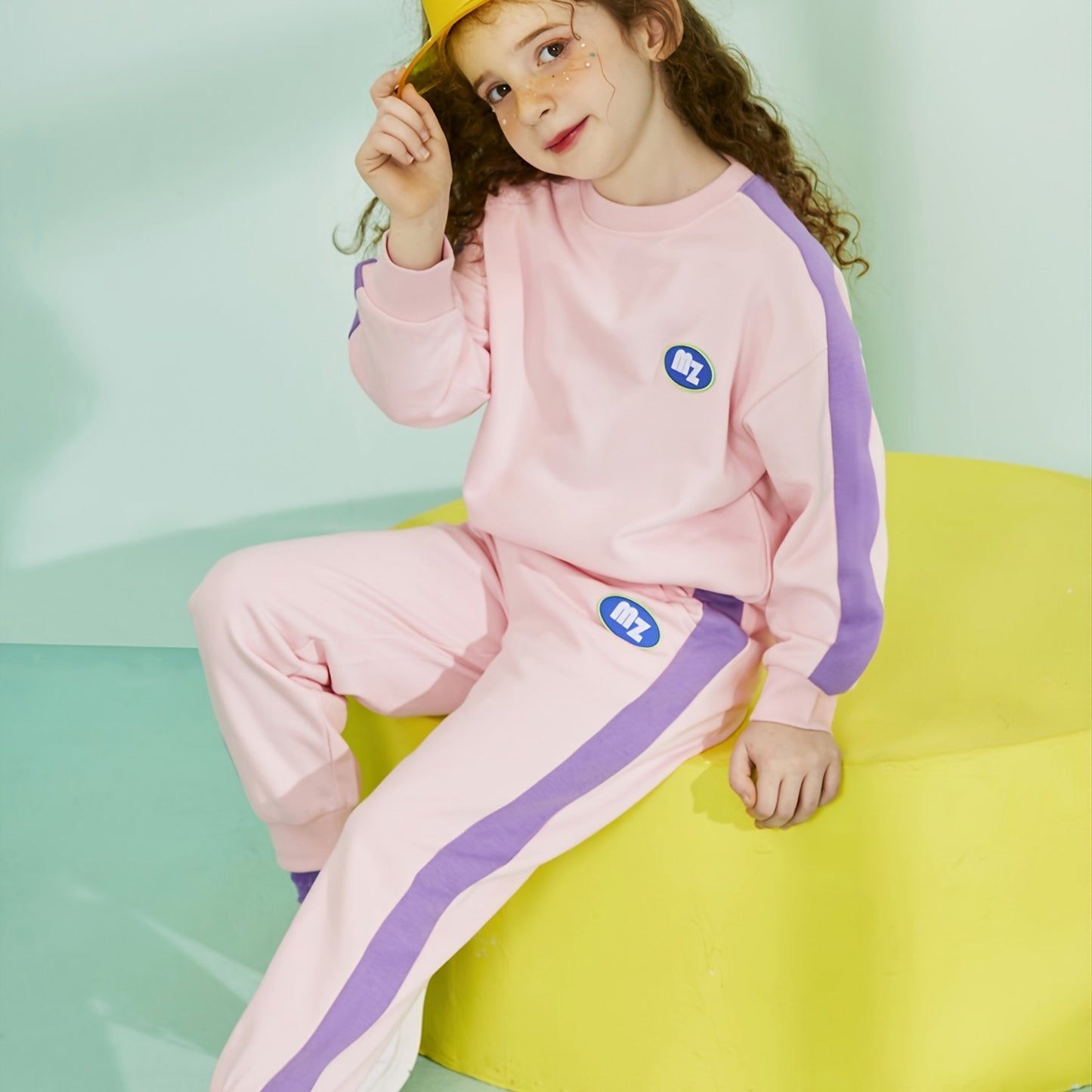 Comfortable Long Sleeve Pullover & Jogger Pant Set for Girls