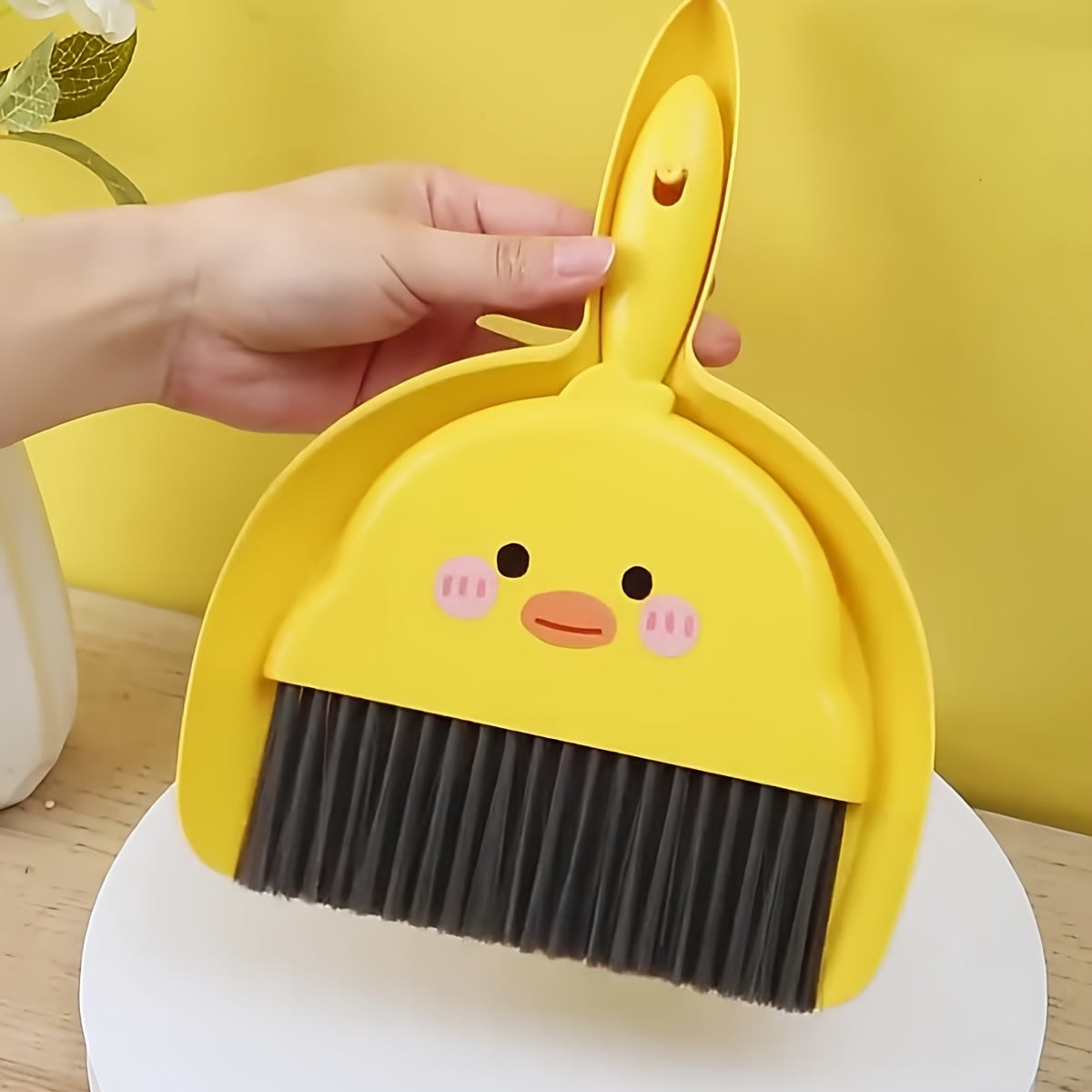 Small Yellow Duck Mini Desk Sweeper Set