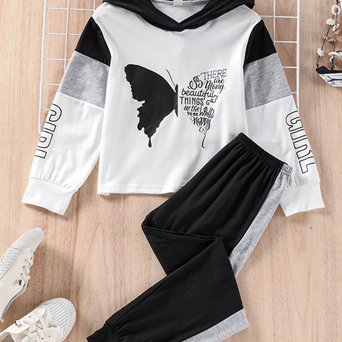 Girls' Butterfly Printed Hoodie & Pants Set