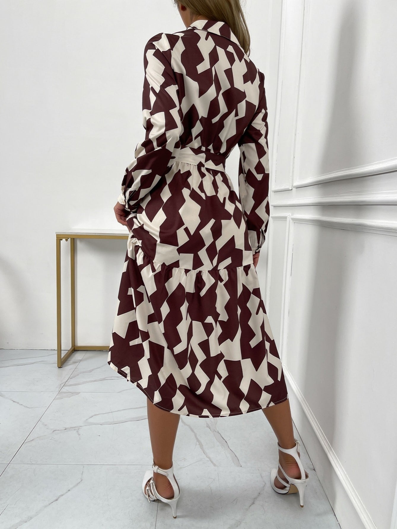 Geometric Print Elegant V-Neck Dress for Women