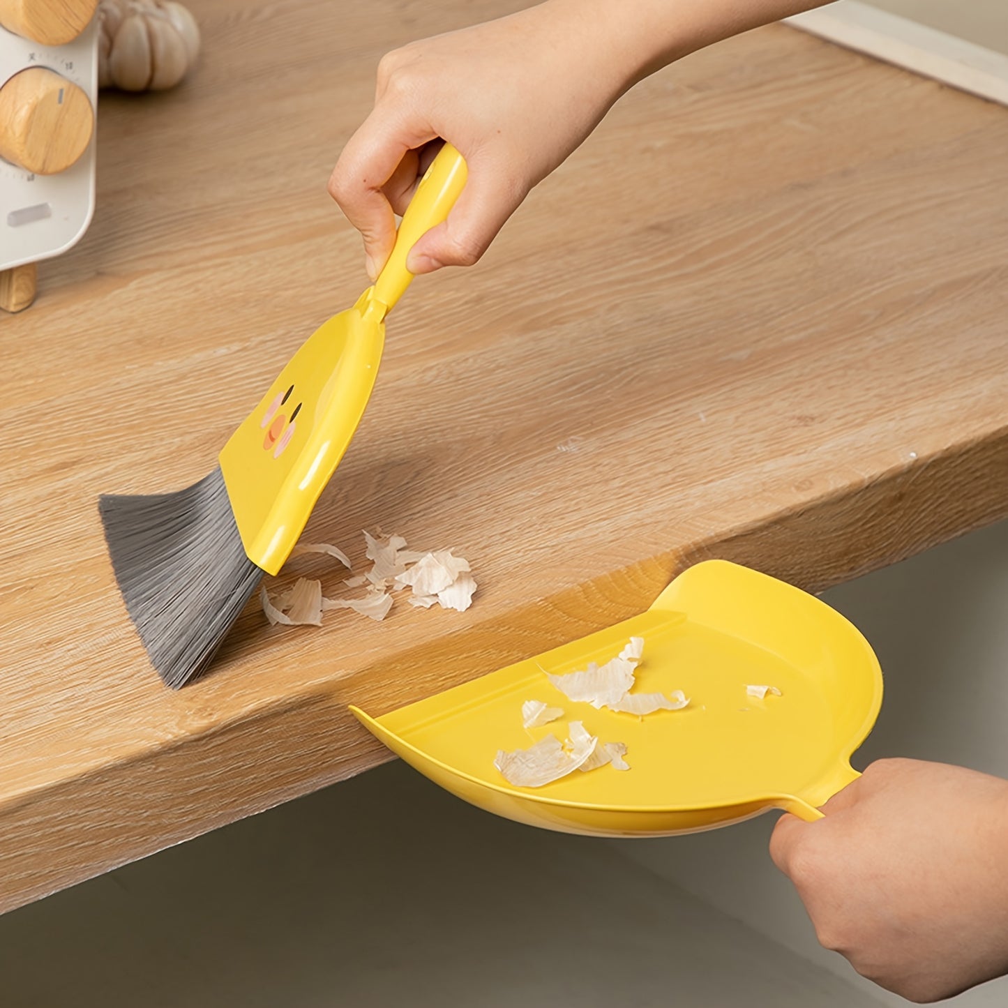 Small Yellow Duck Mini Desk Sweeper Set