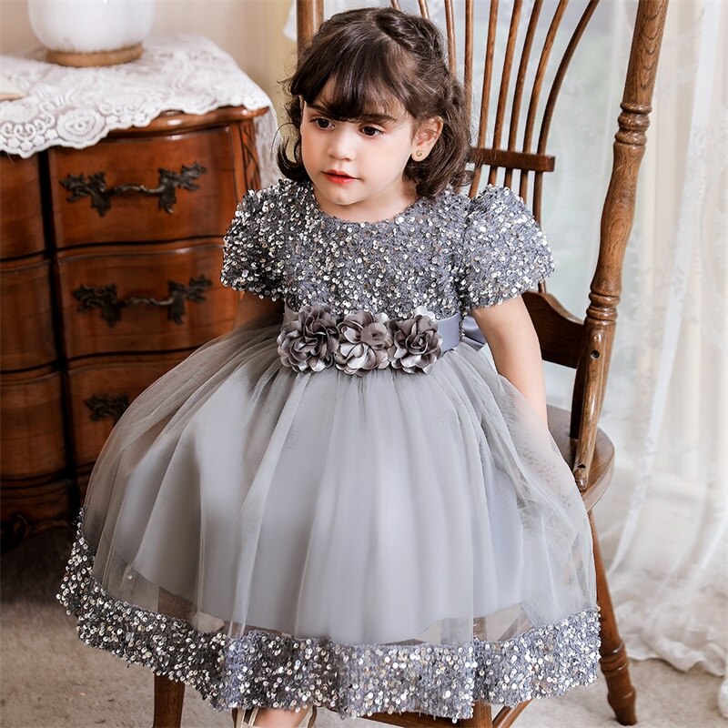 Sparkling Floral Elegance: Sequined Flower Vestidos for a Memorable Occasion