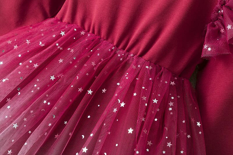 Elegant Red Long Sleeve Dresses for Autumn/Winter Celebrations: Perfect for Eid