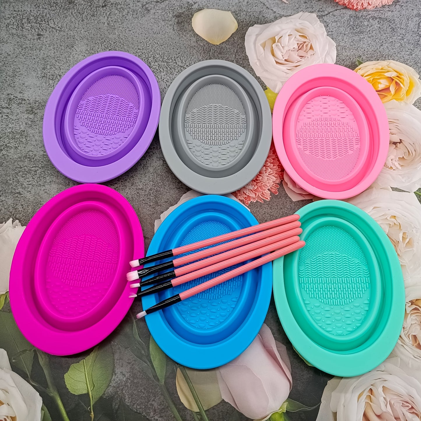 Foldable Silicone Washing Brush & Beauty Egg Bowl Makeup Brush Cleaning Pad - A Gift for Friends and Family, Perfect for Travel and Business Trips