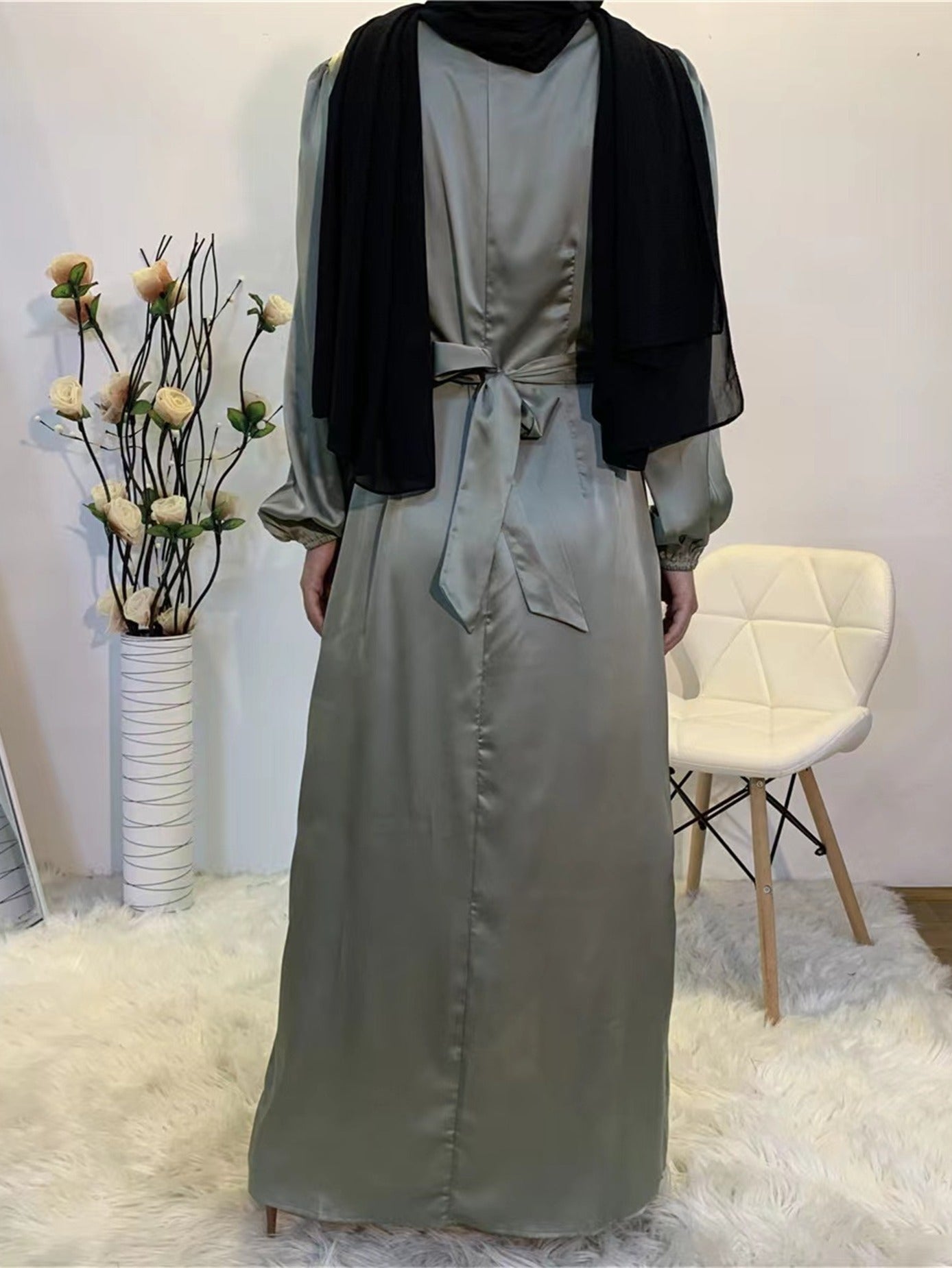 Women's Solid Crew Neck Long Sleeve Tie Waist Maxi Dress