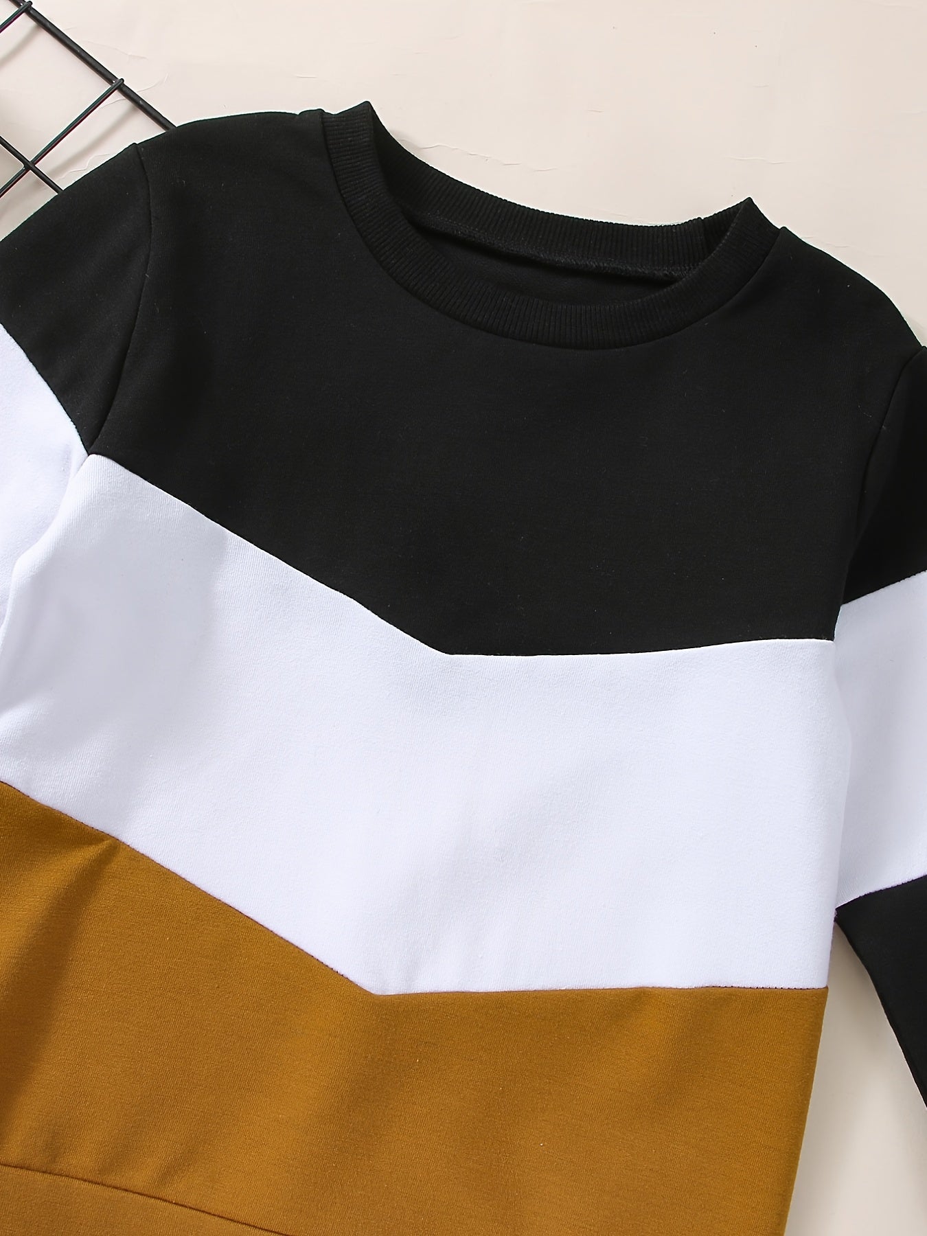 2pcs Baby Boys Splicing Pullover and Pant Set