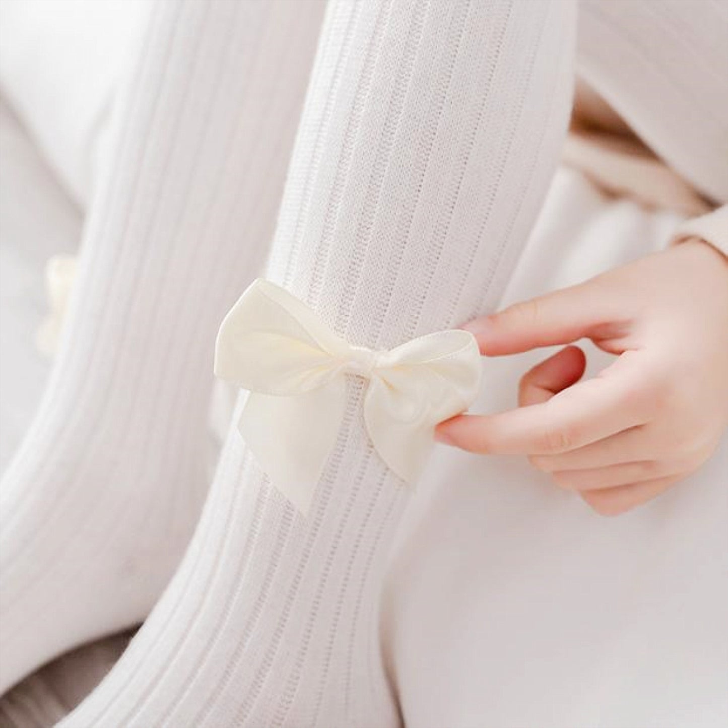 Seamless Cable Knit Tights with Bow for Baby Girls