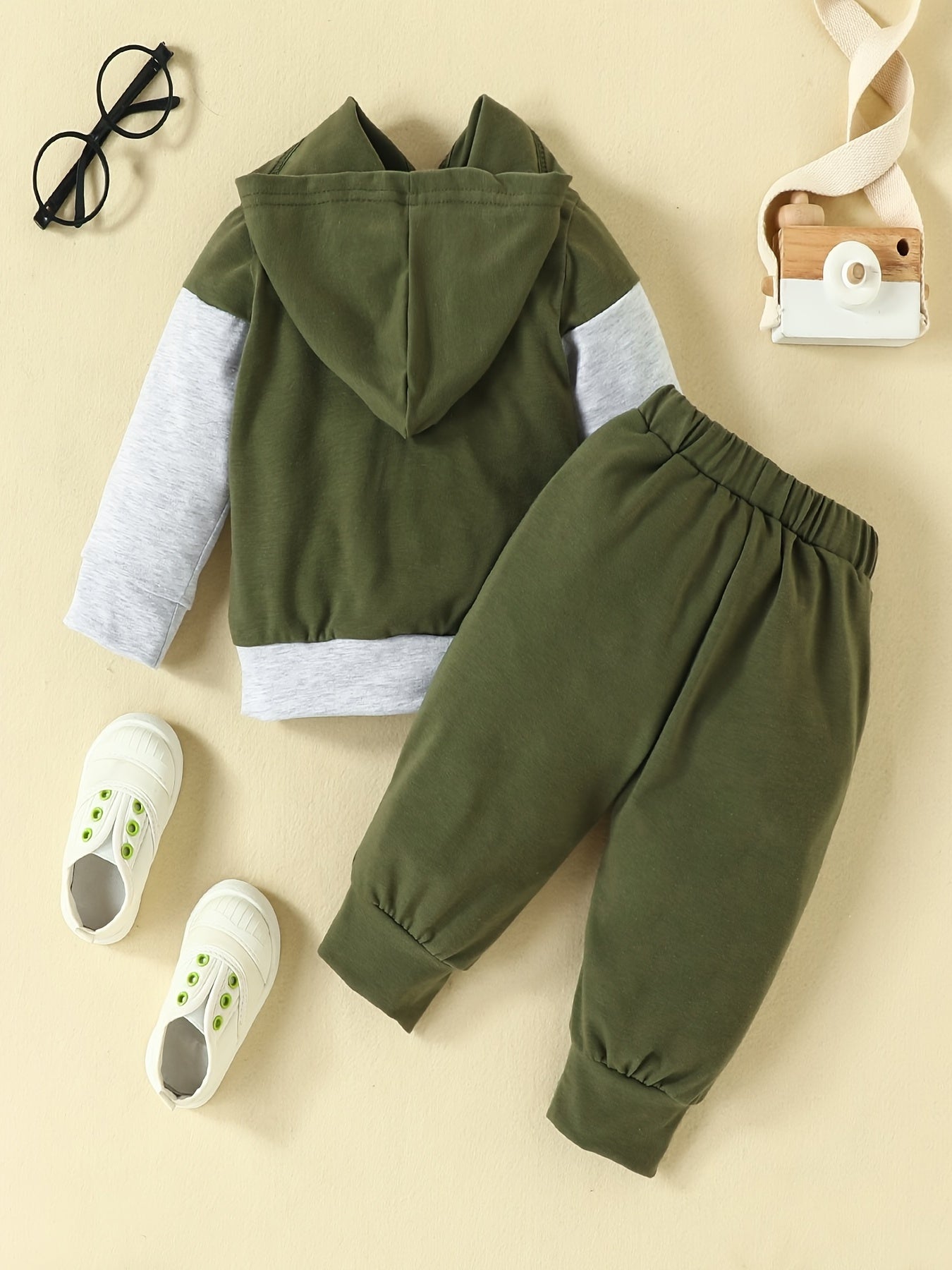 Letter Print Hooded Sweatshirt and Sweatpants Set for Baby Boys