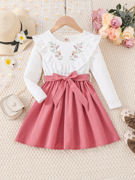 Girls Ruffled Splicing Princess Dress - A Elegant and Feminine Outfit