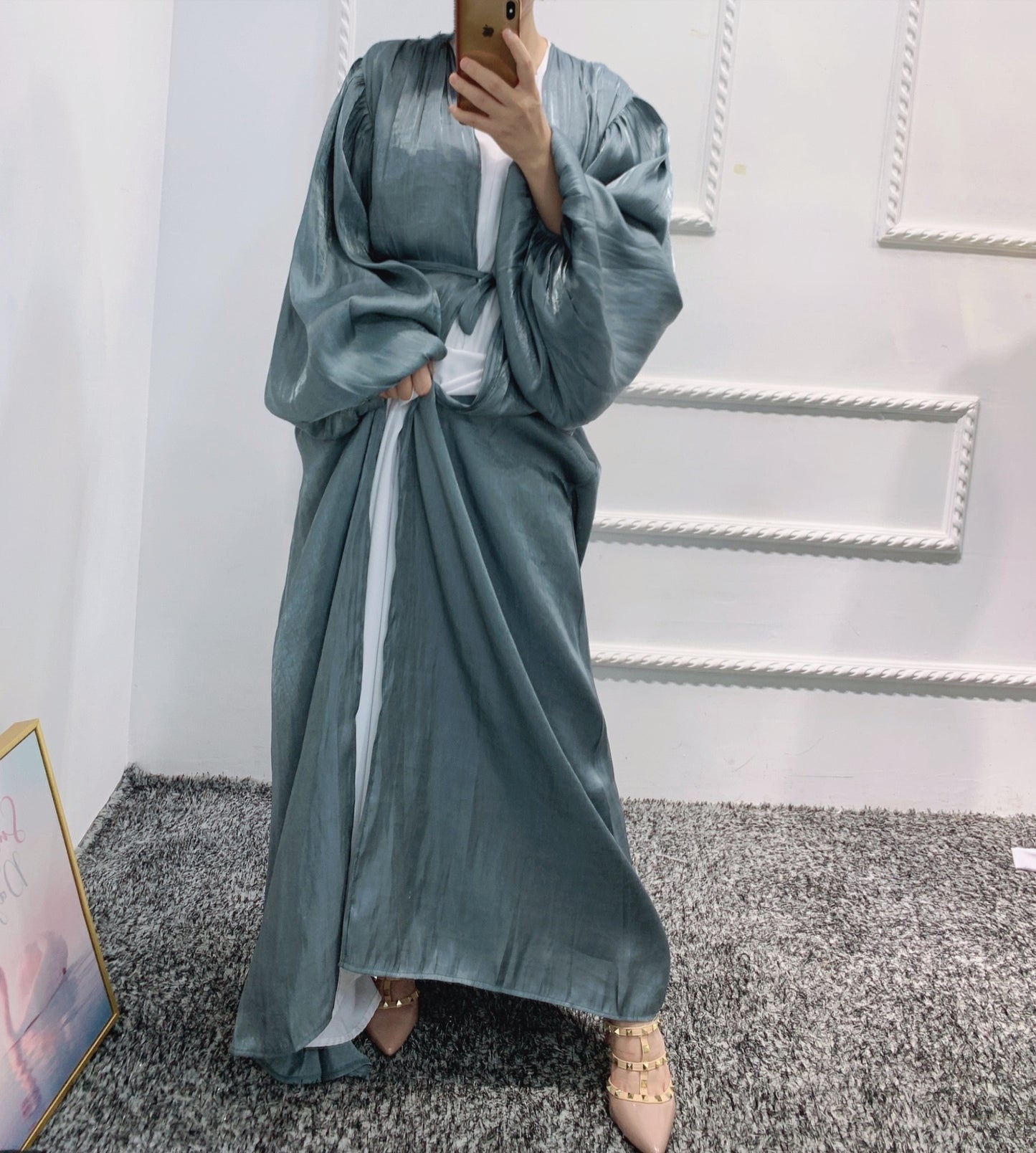 Bubble Sleeve Flowy Turkish Dresses for Eid Open Abaya in Dubai