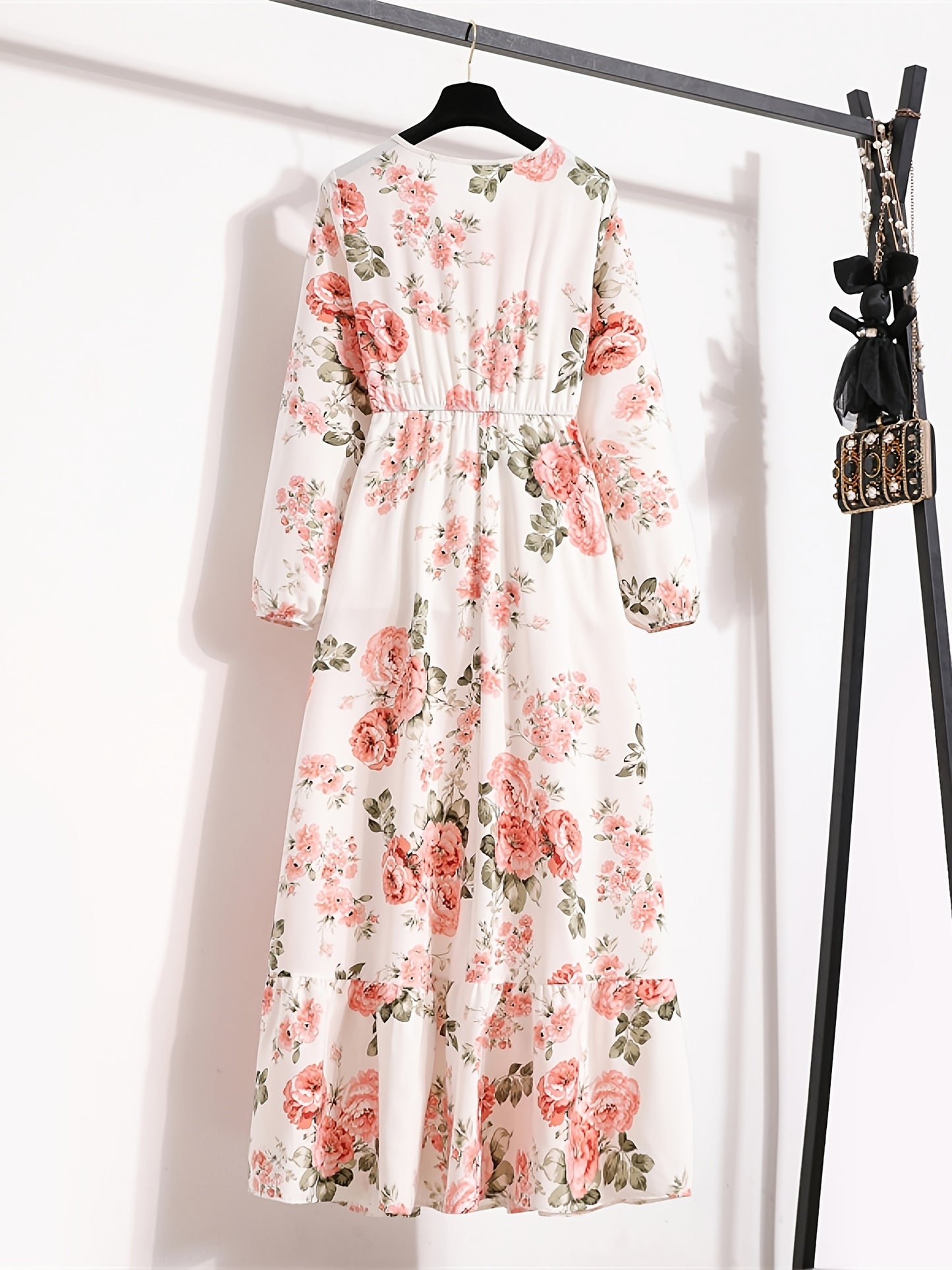 Elegant Floral High Waist Maxi Dress with Ruffled Neckline