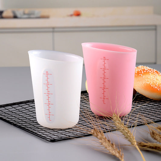 1pc Double Scale Silicone Measuring Cup, Milk Tea Shop Supplies, Baking Tools, Soft Milk Cup, Liquid Measuring Cup
