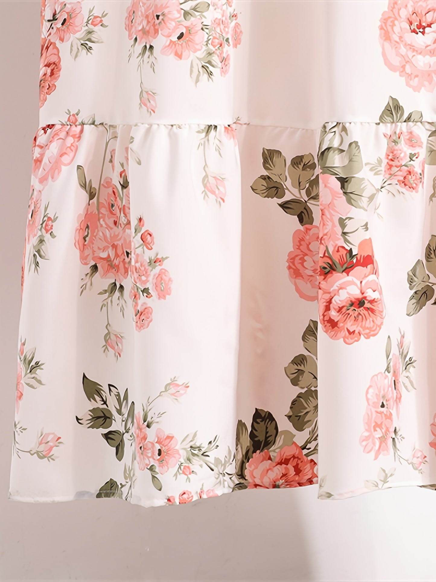 Elegant Floral High Waist Maxi Dress with Ruffled Neckline