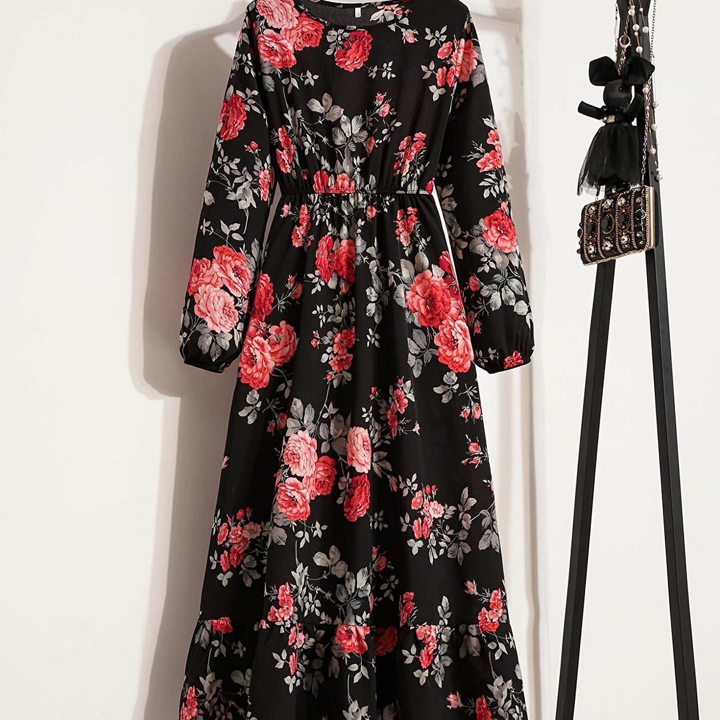 Floral Retro Tunic Maxi Dress with Round Neck and High Waist